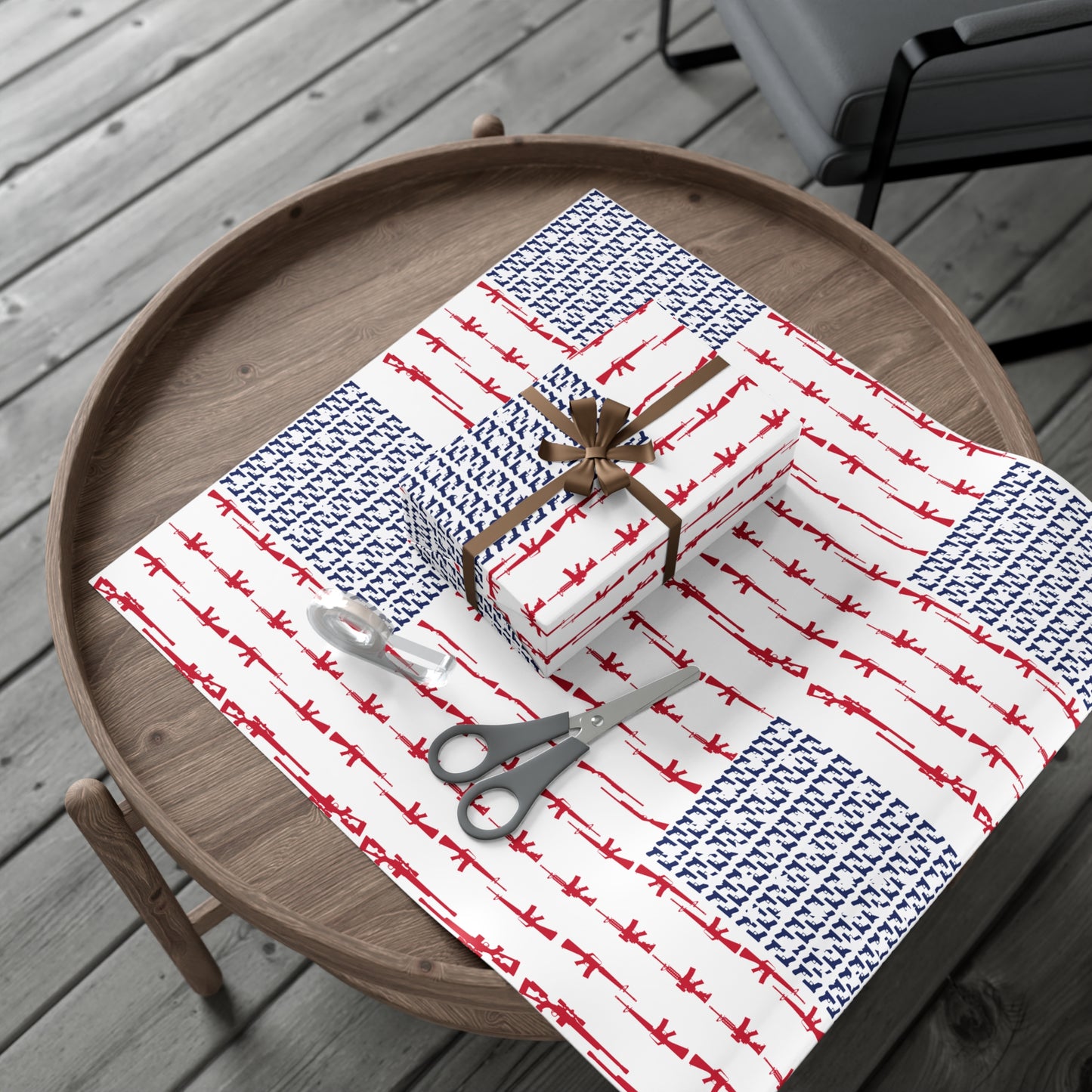 USA Flag Gun Pattern Wrapping Paper – Patriotic American Gift Wrap for Holidays & Special Occasions