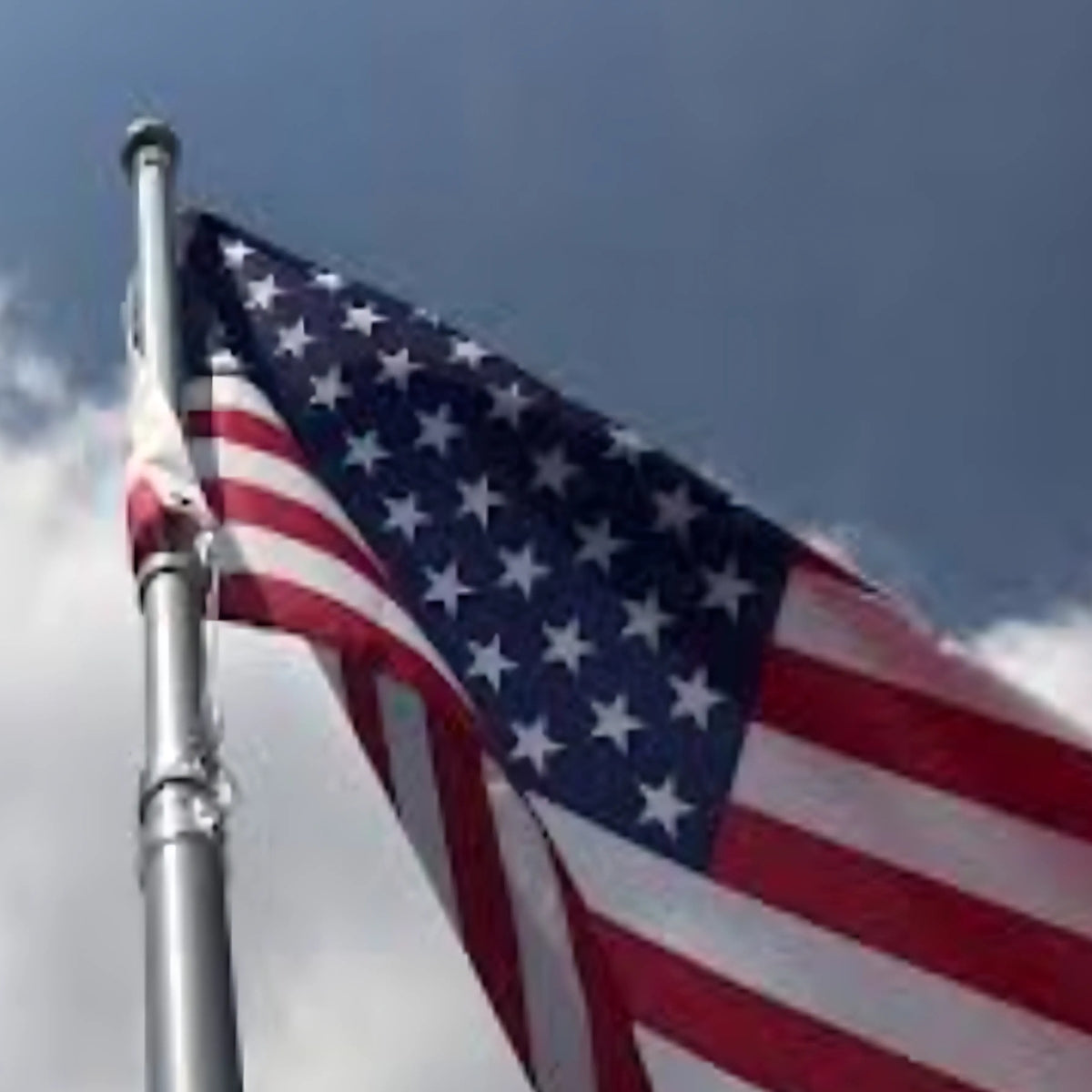 20ft Aluminum Flag Pole with FREE 3'x5' US Flag